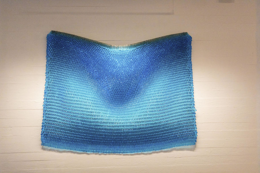 Renata Jakowleff: Blue 2017. Dipoli Art Collection. Image: Mikko Raskinen.